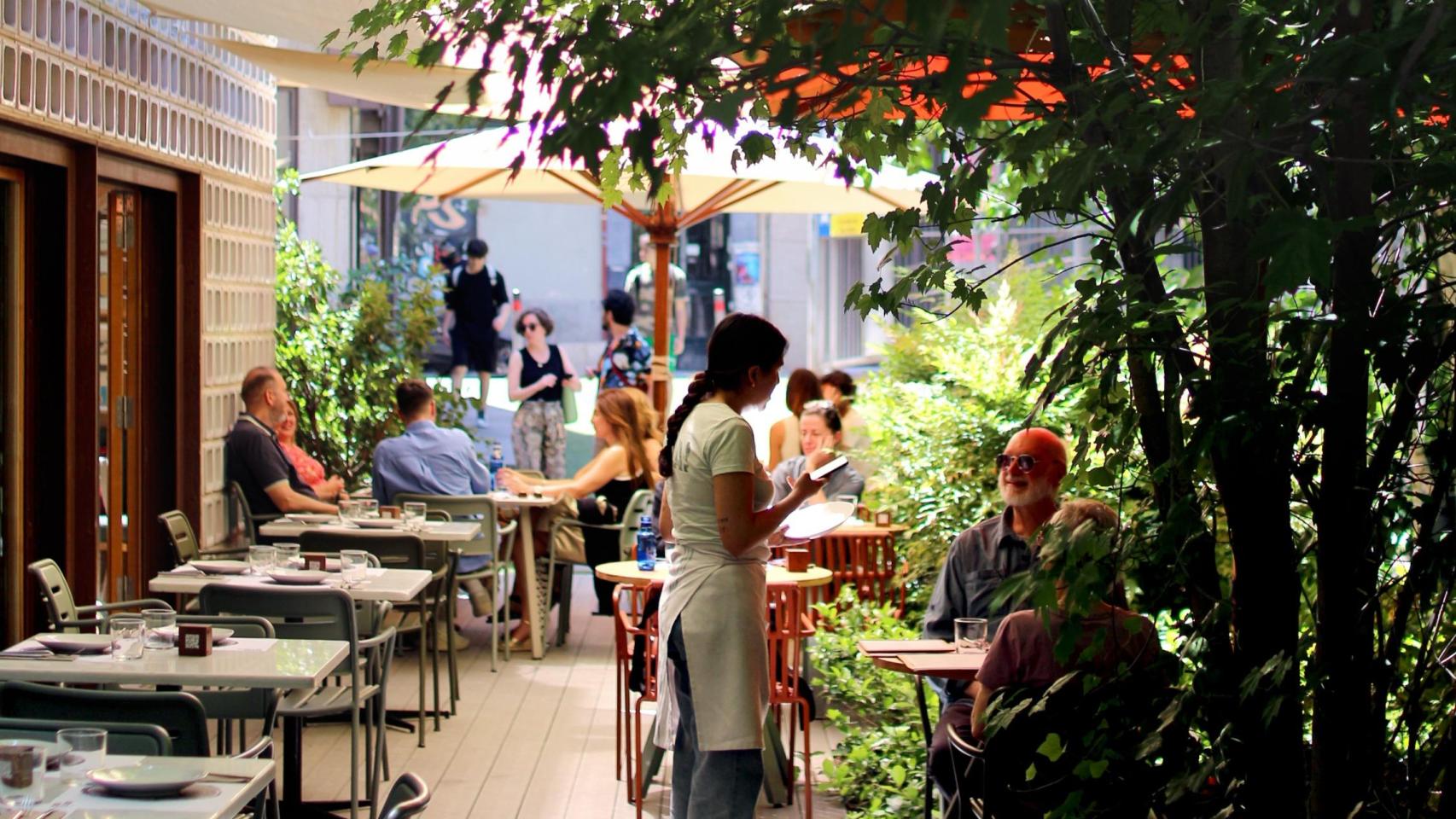 Terraza con jardín de Bosco de Lobos.