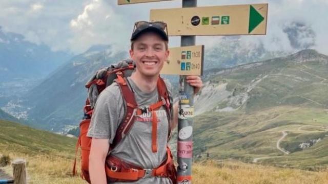 El montañero Cole Henderson, en una excursión.