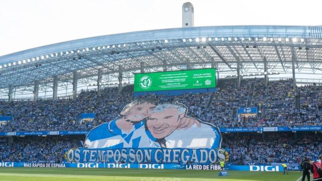 Imagen de la grada de Maratón en un partido.