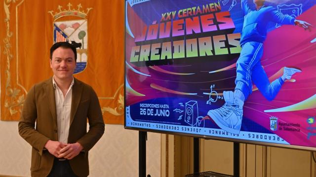 El concejal de Juventud del Ayuntamiento de Salamanca, Pedro Martínez, durante la presentación del XXV certamen de 'Jóvenes Creadores' el pasado mes de mayo