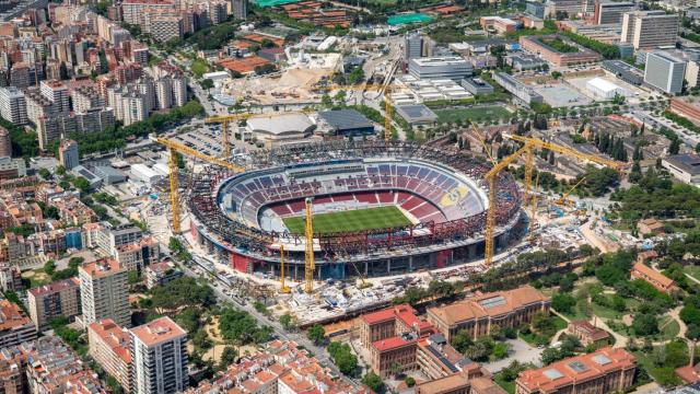 Imagen aérea del Camp Nou durante las obras