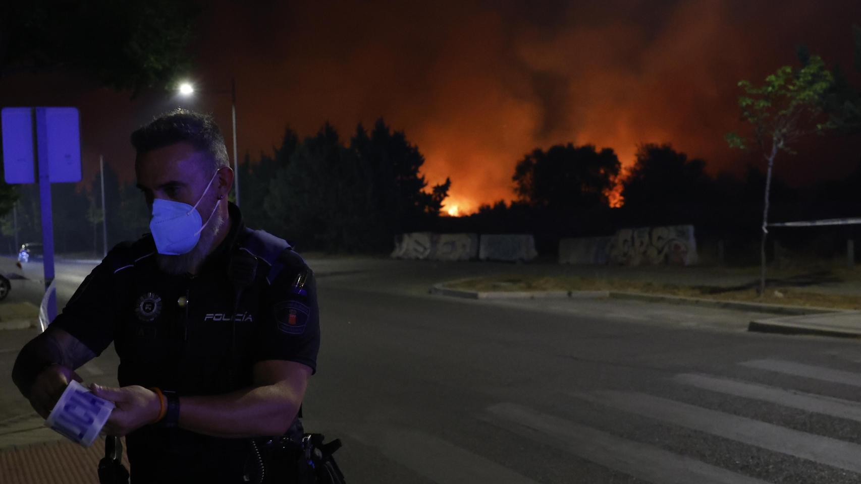 Por qué los reventones térmicos agravan incendios como el de Tres Cantos:  Lanzan el fuego hacia todos lados 