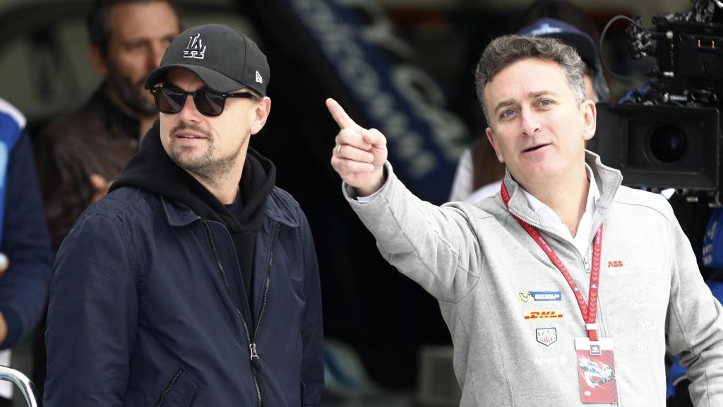Alejandro Agag, con Orlando Bloom, en el circuito internacional Moulay El Hassan, en Marruecos, en 2018.