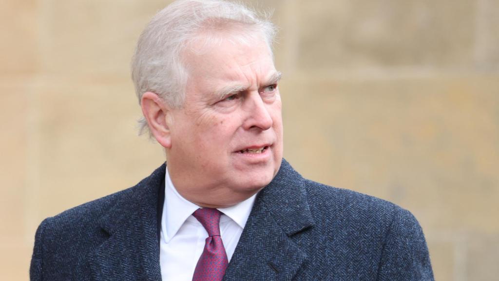 Príncipe Andrés de Inglaterra, en el funeral de Constantino de Grecia en el Castillo de Windsor, en febrero de 2024.
