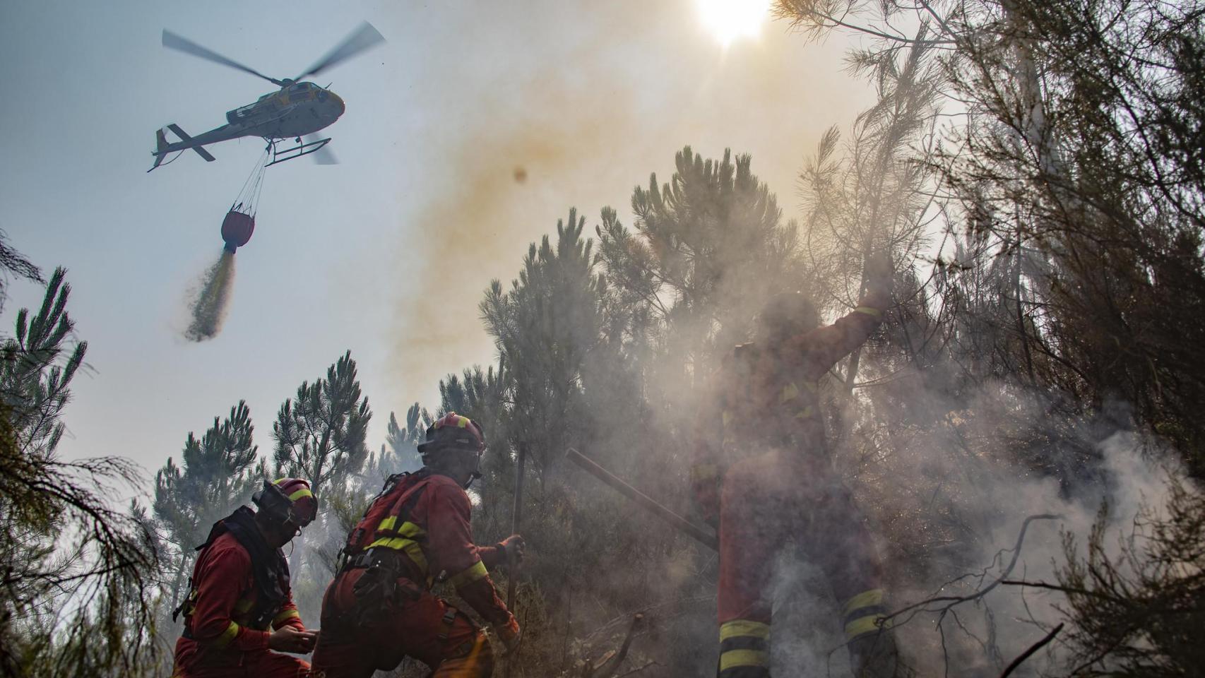 El Ejército de Tierra pone en alerta a batallones de Asturias, Galicia y Extremadura ante la intensidad de los incendios