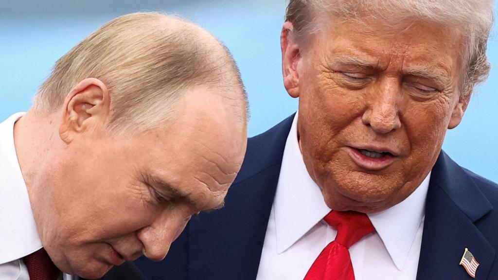 Trump y Putin en Alaska.