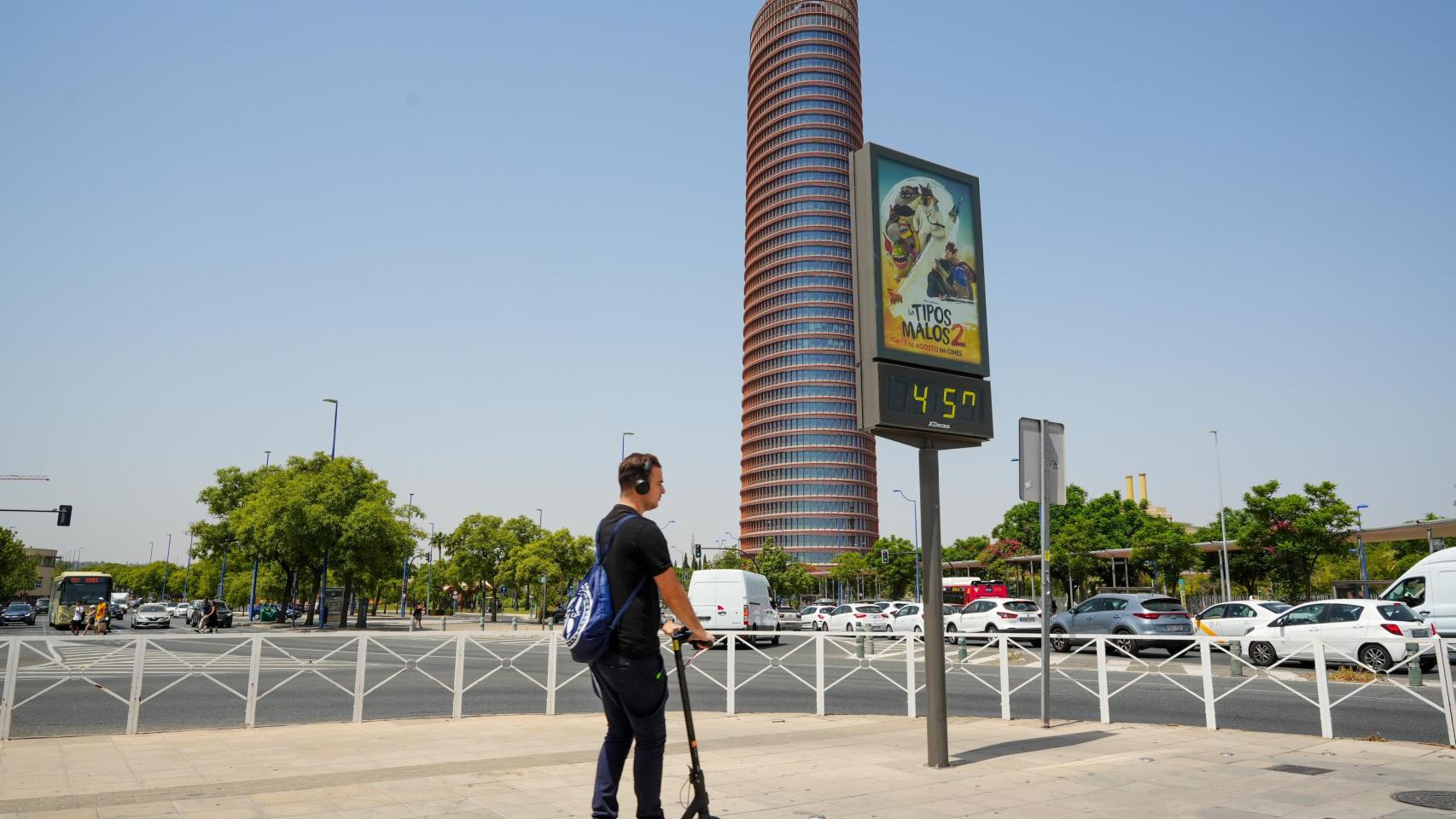 España se despide de la ola de calor con más de 45 ºC en seis estaciones de Aemet y aviso rojo en Murcia y Alicante