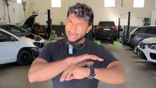 Un experto en mecánica aclara el gran dilema sobre esta pieza del coche: "Para olvidarte del mantenimiento es mejor..."