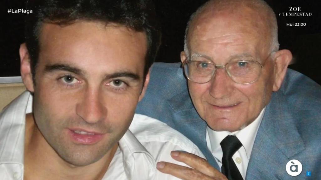 Enrique Ponce estaba muy cerca de su abuelo Leandro Martínez, quien murió en 2012.