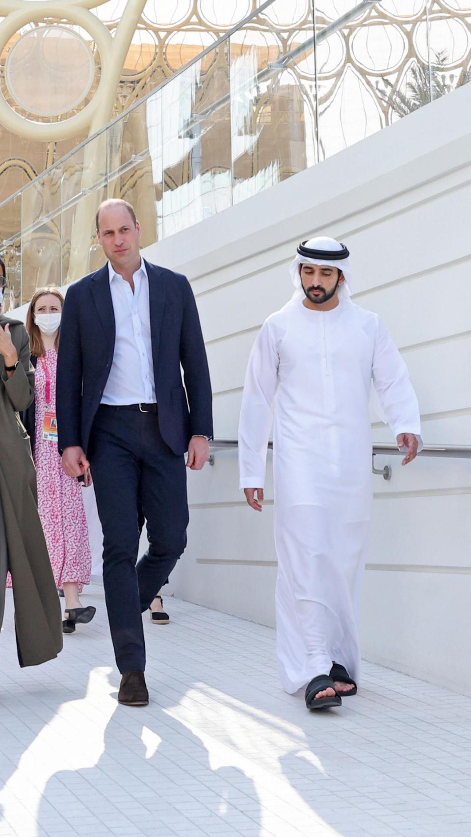 El heredero Príncipe de Dubai, mejor conocido como Fazza, con el Príncipe Guillermo de Inglaterra, en 2022.