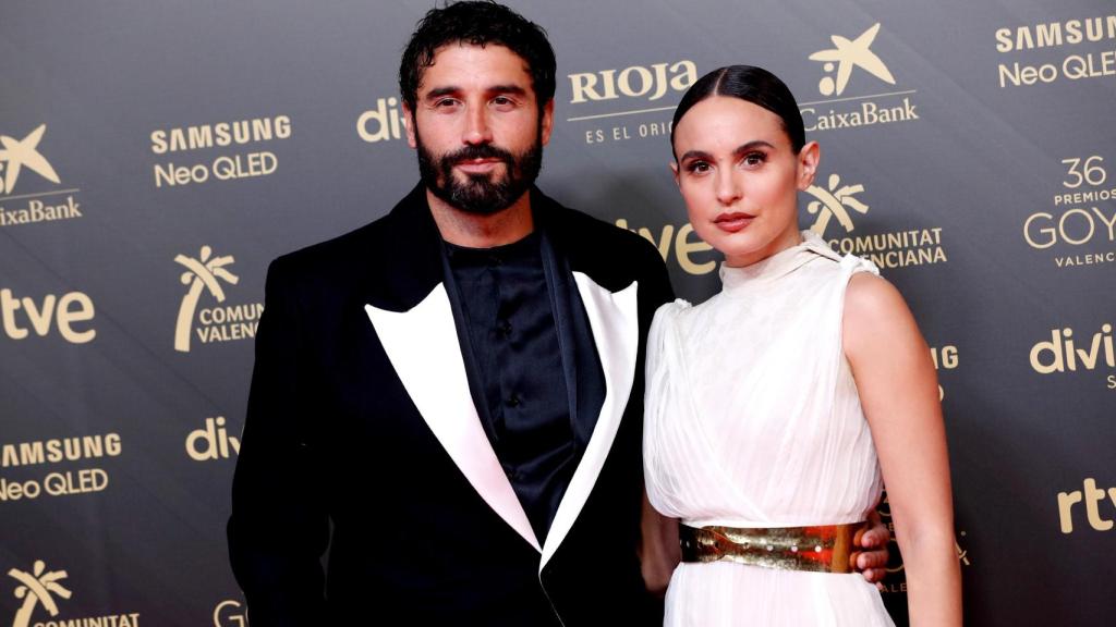 Álex García y Verónica Echegui, en los premios Goya 2022.