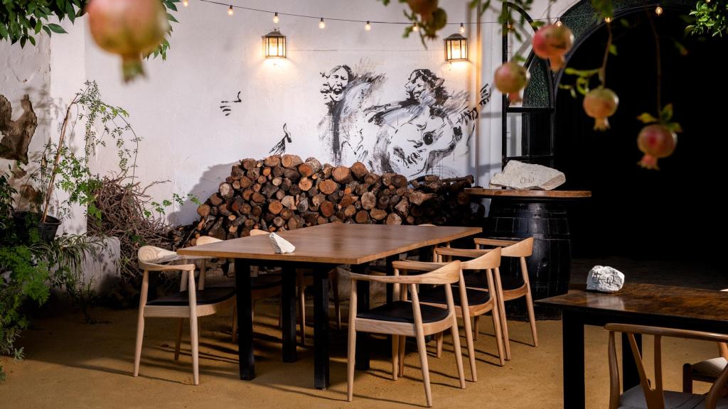 El patio del restaurante TohQa.