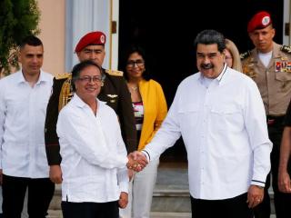 El 'cinturón rojo' de América cierra filas con Maduro ante la "excusa de la extrema derecha" para "derribar" su régimen