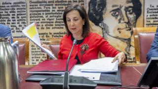 Los reproches de Robles a las CCAA y los ataques del PP a su inacción liquidan la vía del pacto de Estado contra el fuego