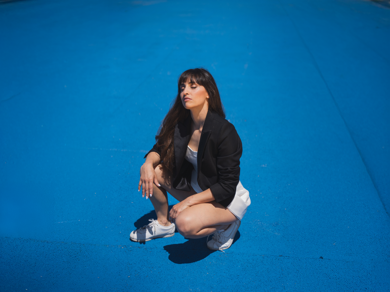 Foto uno de Maigua Ojeda con el look dos