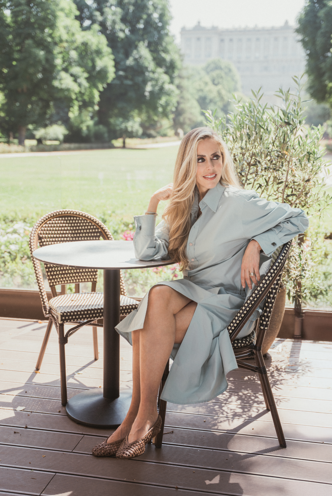 Foto dos de Johanna Müller con el look cuatro