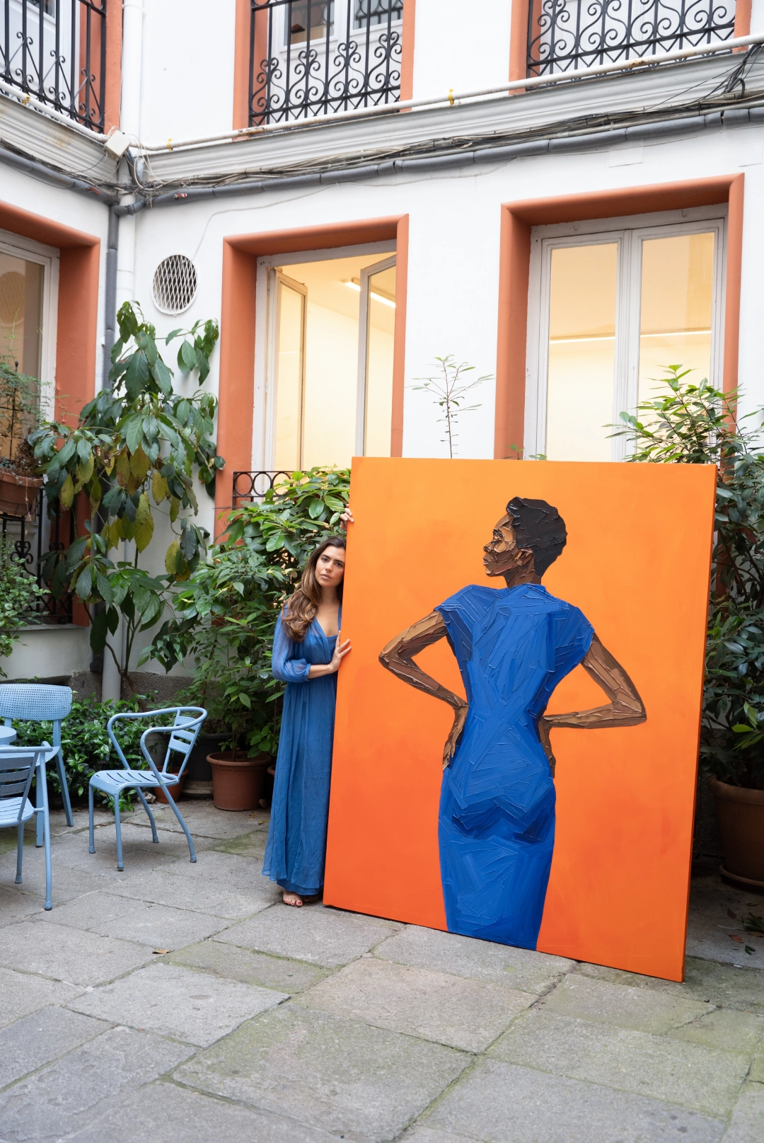 Foto tres de Elena Gual con el look dos